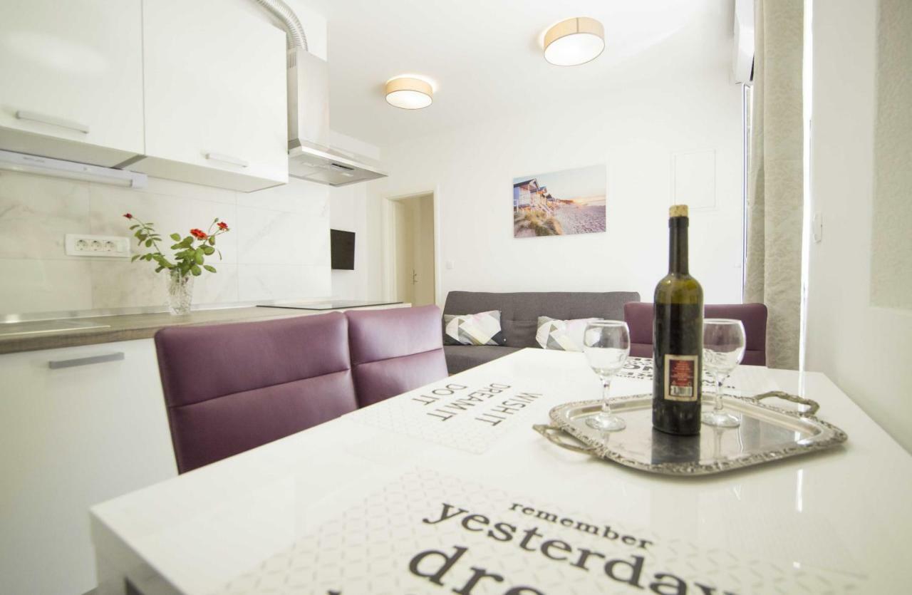 Apartman Neyra 3 Split Exterior photo